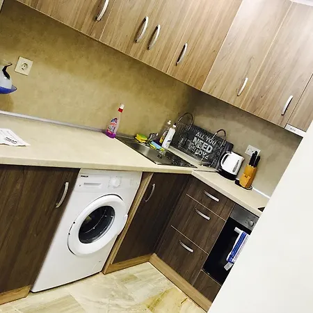 Beach Apartments Pomorie * Поморие